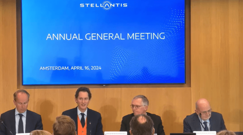 Carlos Tavares quitte Stellantis, John Elkann fera l’interim