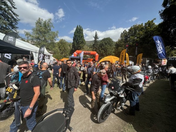 Jean-Pierre Bonato (Alpes Aventure Motofestival) : "Le voyage reste une donnée fondamentale du marché de la moto"